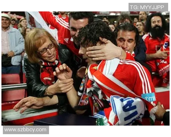 足球传奇巨星退役回顾辉煌岁月与绿茵场上的永恒记忆